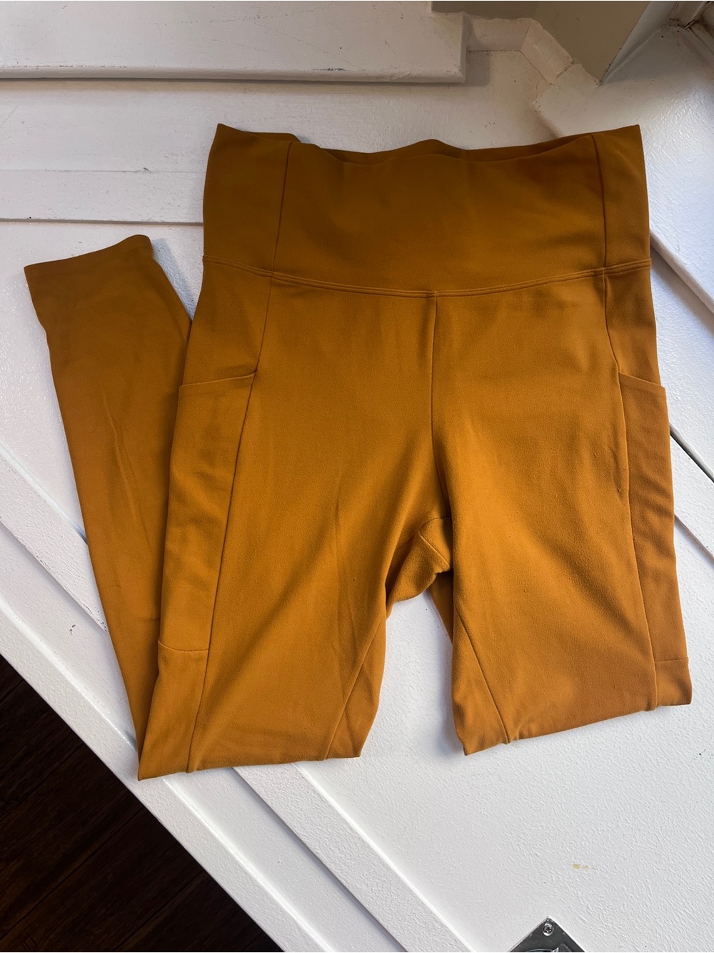 REI • Take Your Time 7/8 Legging in Rustic Gold • High-Waisted • Size Medium